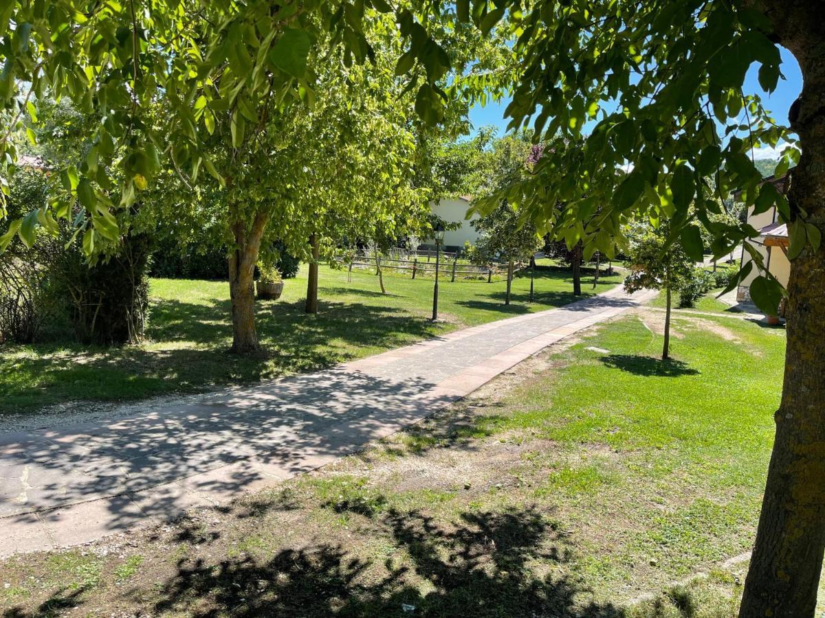 Agriturismo Cupello Cagnano Amiterno Екстериор снимка